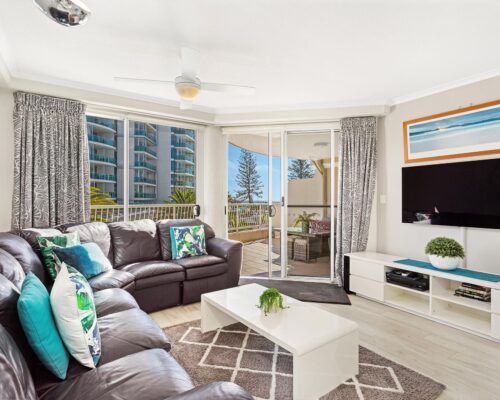 Kirra-Beach-Apartments-1-Bed-Ocean-View (4)