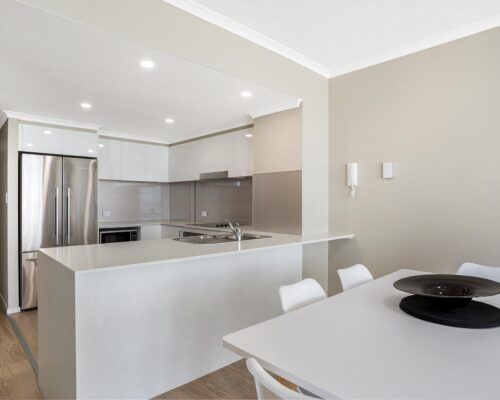 Kirra-Beach-Apartments-2-Bed-Ocean-View (1)