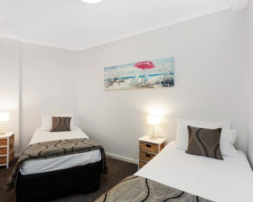 Kirra-Beach-Apartments-2-Bed-Ocean-View (17)