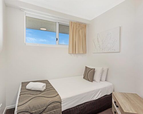 Kirra-Beach-Apartments-2+1-Bed-oceanview-superior (13)