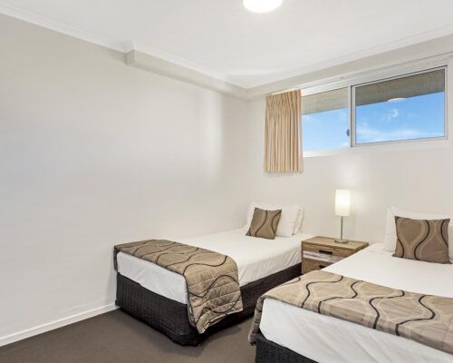 Kirra-Beach-Apartments-2+1-Bed-oceanview-superior (14)