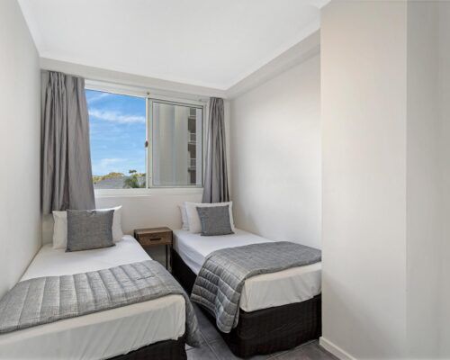 Kirra-Beach-Apartments-2+1-Bed-oceanview-superior (6)