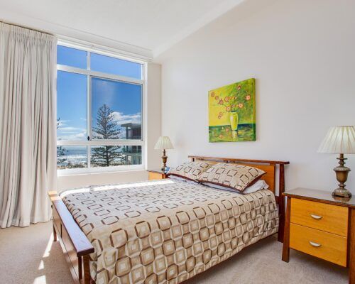 Kirra-Beach-Apartments-Penthouse (1)