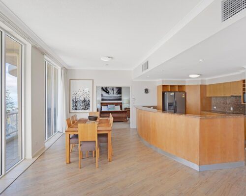 Kirra-Beach-Apartments-Penthouse (10)